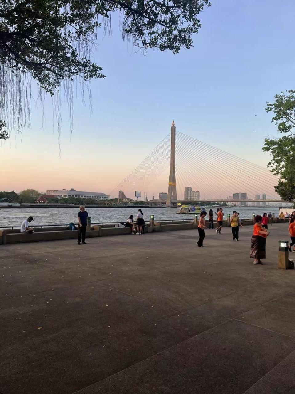 Jc Home Stay Bangkok Exteriör bild